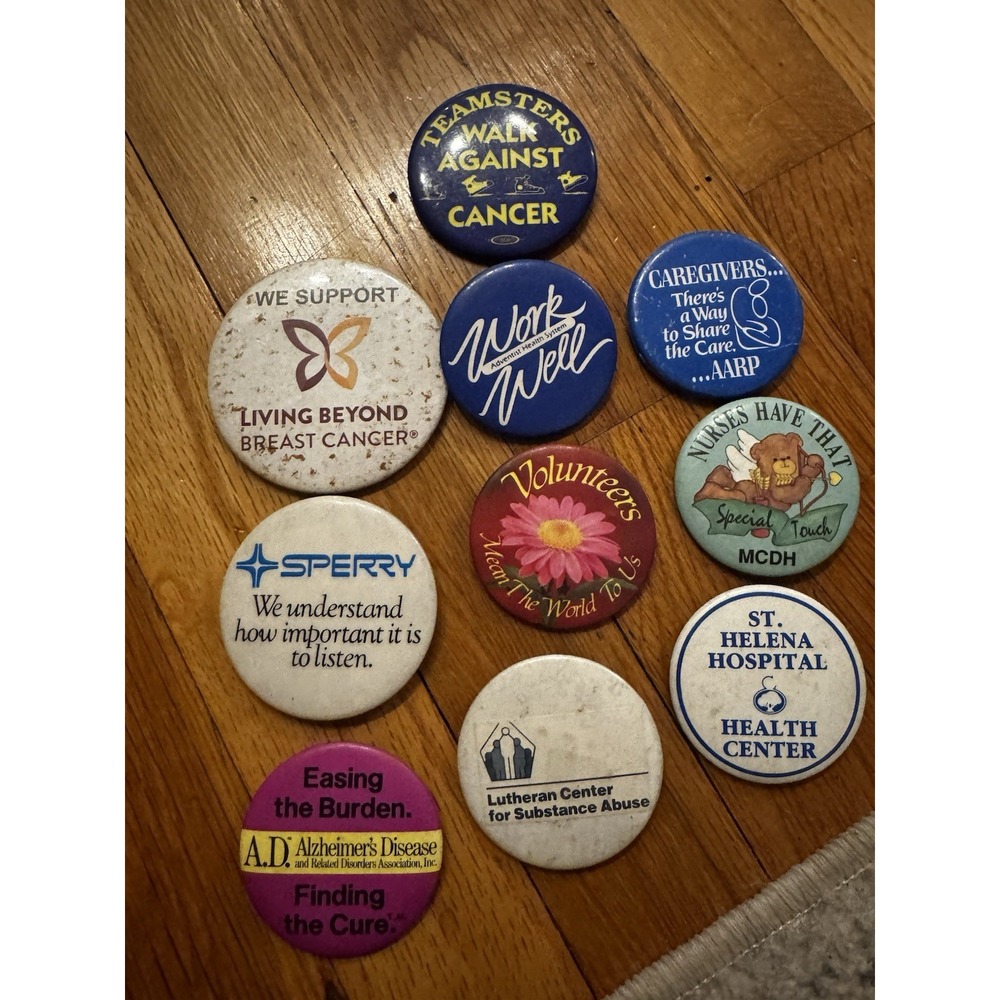 Vintage Lot Of 10 Pinback Buttons Healthcare Medical Nurses‎ Hospital Random